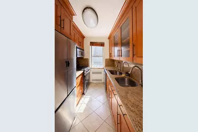 920 E 17th Street #212, Brooklyn, NY 11230 - Photo 1