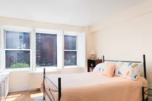 150 E 61st St, New York City, NY 10065 - Photo 12