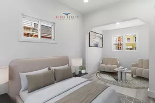 21-52 48th St, New York City, NY 11105 - Photo 2