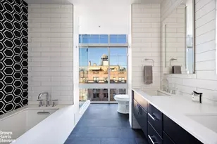 272 W 107th St, New York, NY 10025 - Photo 10