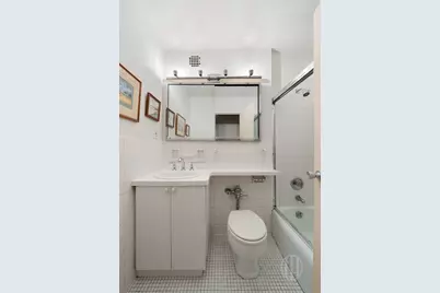 15 W 72nd Street #8C, New York City, NY 10023 - Photo 10