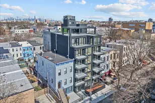 107 Schaefer St, New York City, NY 11207 - Photo 16