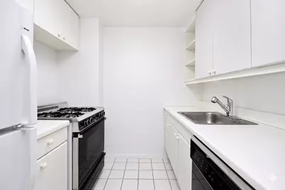 106 Central Park S #17O, New York City, NY 10019 - Photo 4