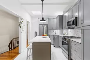 32 E 126th St, New York City, NY 10035 - Photo 2