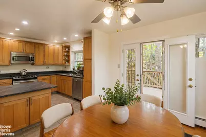 5629 Sylvan Avenue, New York City, NY 10471 - Photo 14
