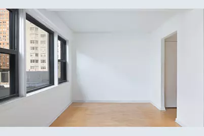 220 E 67th Street #10A, New York City, NY 10065 - Photo 4