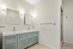 643 Warren St, New York City, NY 11217 - Photo 6