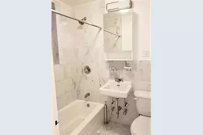 443 E 83rd Street #3C, New York, NY 10028 - Photo 4