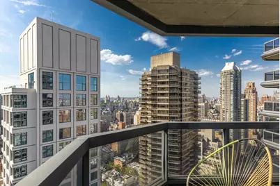 200 E 61st Street #35B, New York, NY 10065 - Photo 12