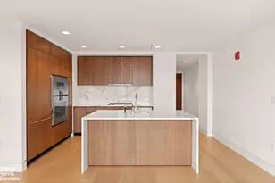 242 Broome St, New York City, NY 10002 - Photo 2