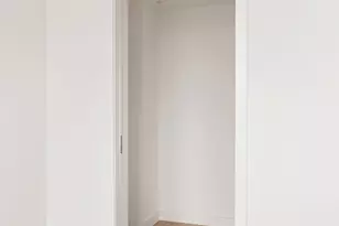 242 Broome St, New York City, NY 10002 - Photo 6