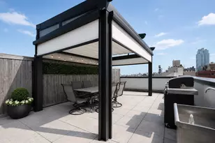160 West St, New York City, NY 11222 - Photo 12