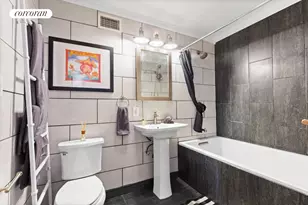 689 Myrtle Ave, New York City, NY 11205 - Photo 10