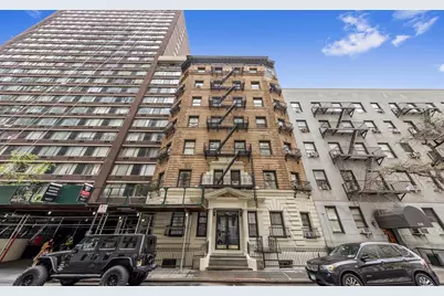 342 W 56th Street #2F, New York City, NY 10019 - Photo 4