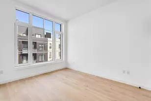 186 Huron St, New York City, NY 11222 - Photo 4