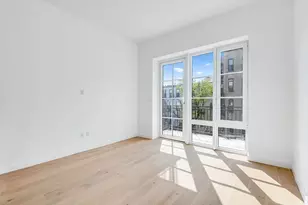 186 Huron St, New York City, NY 11222 - Photo 6