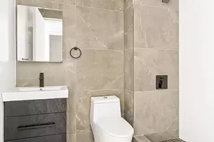 78 Freeman St, New York City, NY 11222 - Photo 4