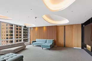 350 W 42nd St, New York, NY 10036 - Photo 12