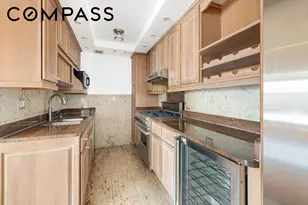 210 E 15th St, New York City, NY 10003 - Photo 4