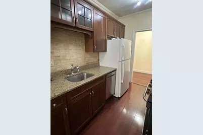 2081 Cruger Avenue #2G, New York City, NY 10462 - Photo 4