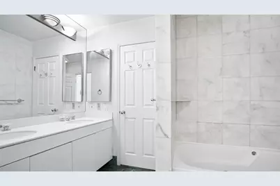 125 E 12th Street #3B, New York, NY 10003 - Photo 8
