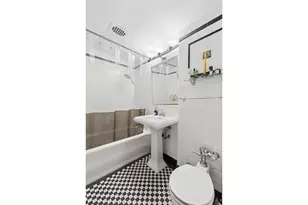 465 W 23rd St, New York City, NY 10011 - Photo 6