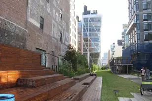 465 W 23rd St, New York, NY 10011 - Photo 32