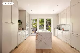 331 12th St, New York City, NY 11215 - Photo 2