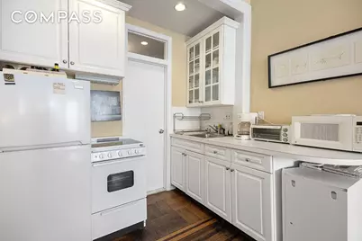 119 W 80th Street #3F, New York, NY 10024 - Photo 4