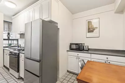 211 E 35th Street #8G, New York City, NY 10016 - Photo 4