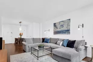 100 W 12th St, New York City, NY 10011 - Photo 2
