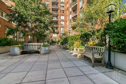 2 S End Avenue #6V, New York, NY 10280 - Photo 10