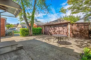 90-43 70th Dr, New York City, NY 11375 - Photo 40