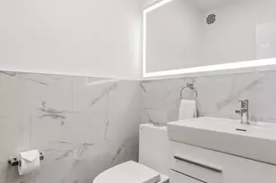 300 E 74th St, New York City, NY 10021 - Photo 8