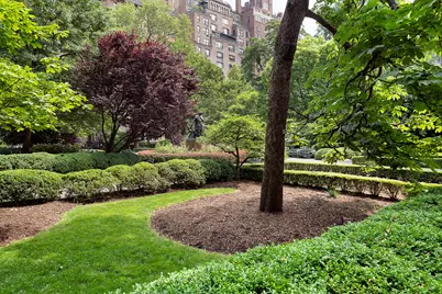 60 Gramercy Park N #6J, New York City, NY 10010 - Photo 8