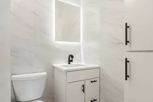 350 Albany St, New York City, NY 10280 - Photo 10