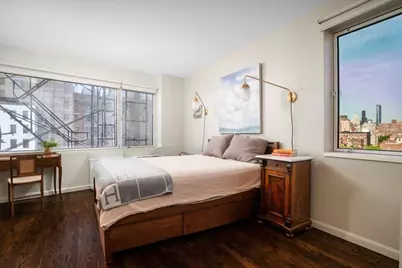 164 Bank Street #10B, New York City, NY 10014 - Photo 8