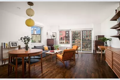 164 Bank Street #10B, New York City, NY 10014 - Photo 2