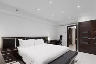 160 Central Park S, New York City, NY 10019 - Photo 6