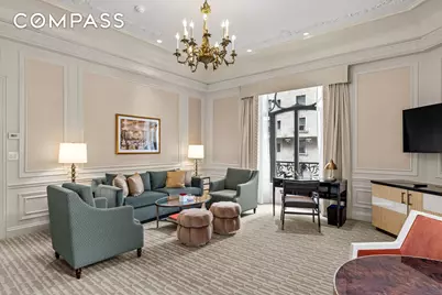 2 E 55th Street #918W17, New York, NY 10022 - Photo 2
