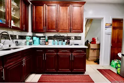 122-15 115th Avenue, New York City, NY 11420 - Photo 8