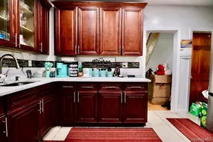122-15 115th Ave, New York City, NY 11420 - Photo 8