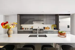 253 Halsey St, New York City, NY 11216 - Photo 4