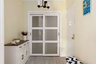 230 E 71st St, New York City, NY 10021 - Photo 8