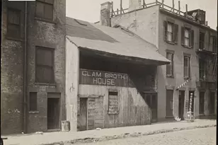 392 West St, New York City, NY 10014 - Photo 14