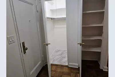 40 Central Park S #15I, New York City, NY 10019 - Photo 6