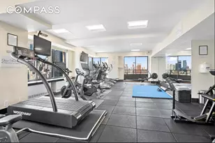 400 E 70th St, New York, NY 10021 - Photo 8