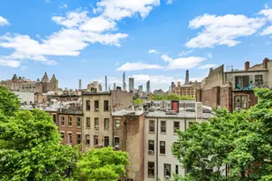 150 W 79th St, New York City, NY 10024 - Photo 2