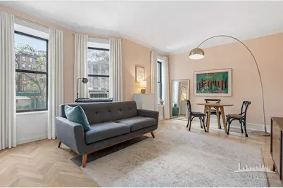 109 W 82nd Street #2A, New York City, NY 10024 - Photo 2