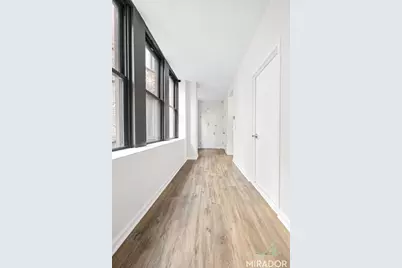 15 Park Row #11C, New York, NY 10038 - Photo 4